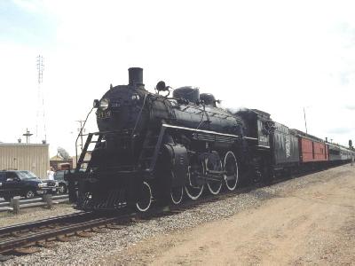 They're proportioned to use as wallpaper.